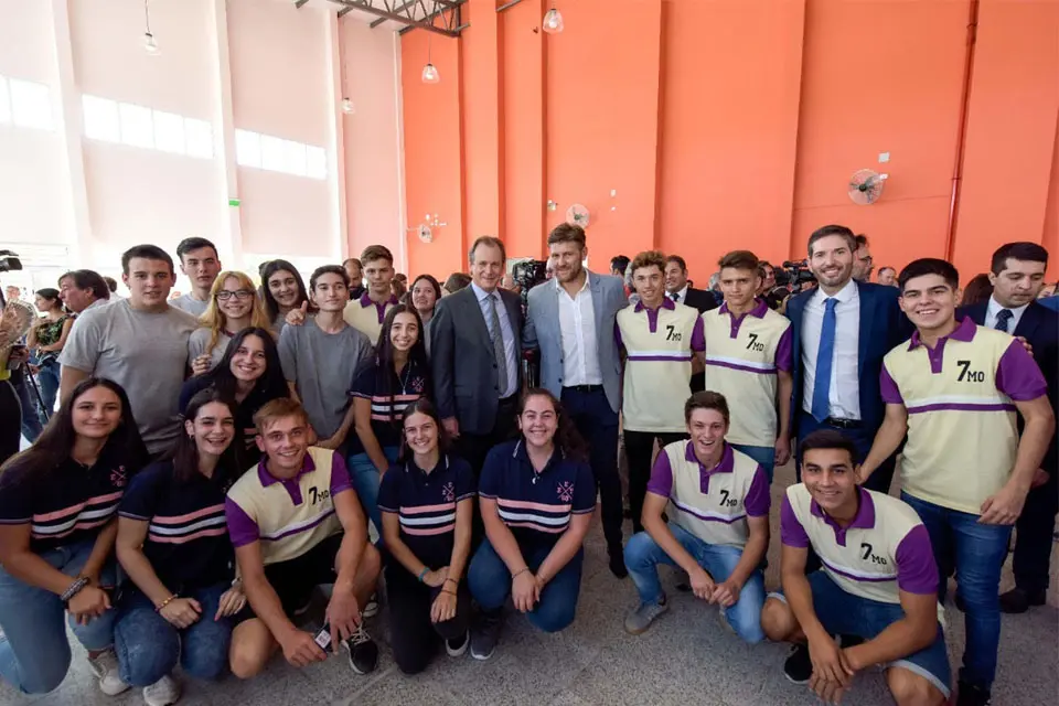 La Provincia aumenta 20% las becas