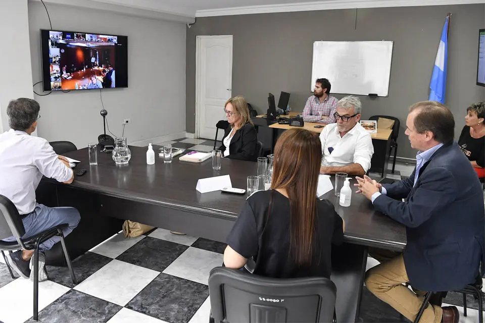 Bordet y Ginés aclaran que los cuidados no se flexibilizan