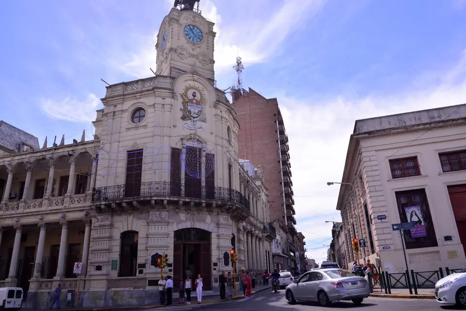 Polémica por despidos y contratados municipales