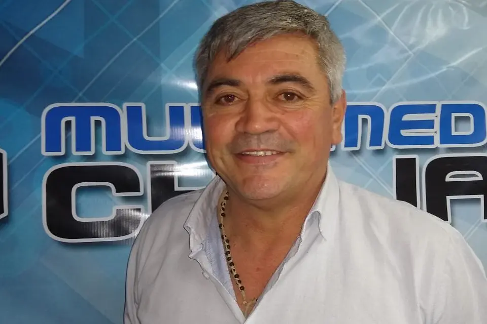 Denuncian a un intendente por violencia de género