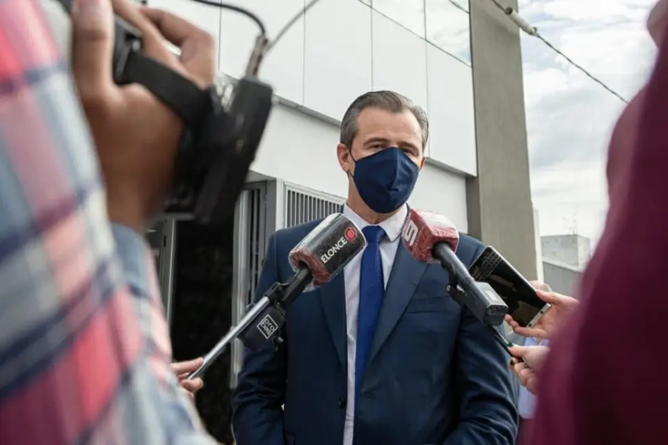 Bahl dijo que se amesetaron los casos