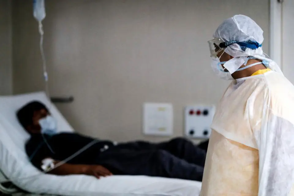Tres nuevas muertes sin detalles clínicos de Salud