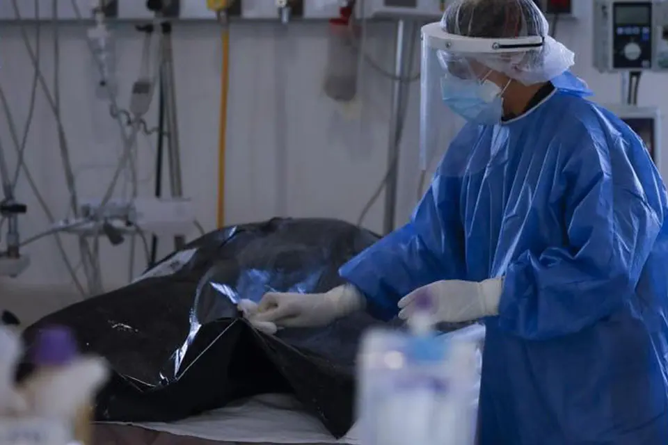 Informaron dos muertes pero sin detalles de enfermedades de base