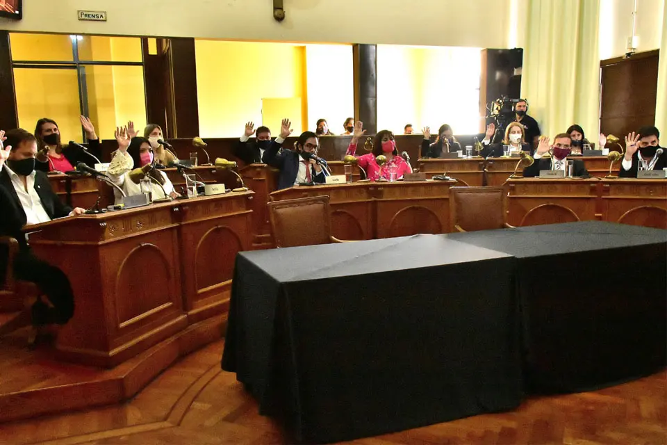 No quieren candidatos con prontuario