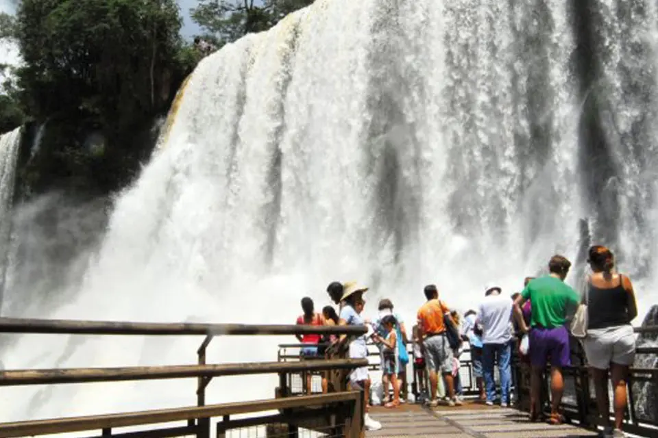 Lanzaron el programa para tener la devolución del 50% de los gastos en turismo