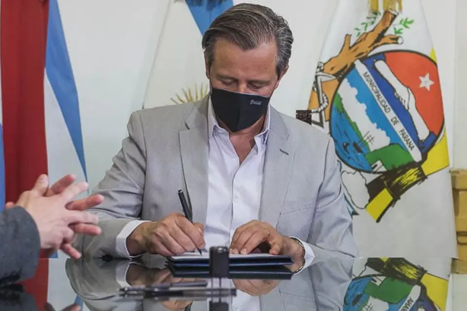 Bahl echó al empleado detenido por drogas y armas