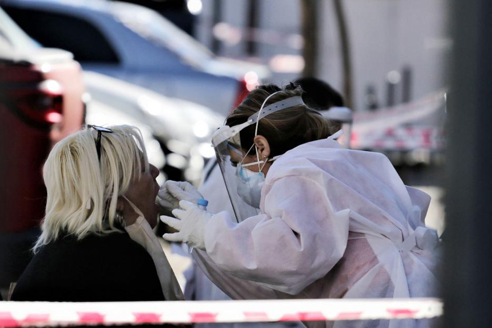 162 casos y cinco muertes este lunes en Entre Ríos