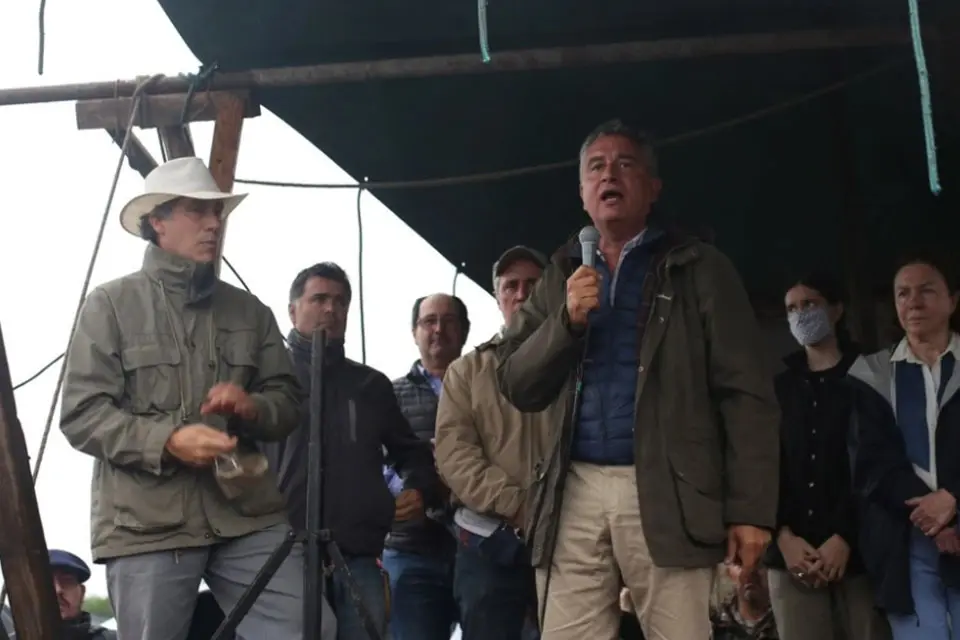 Ahora no le pagan a sus propios abogados