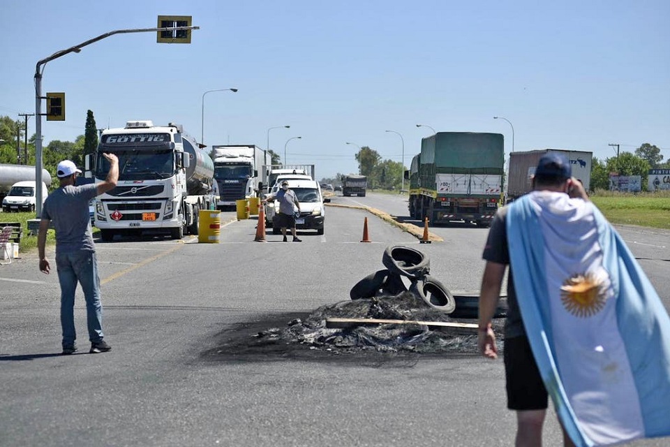 Otra vez cortan el Túnel