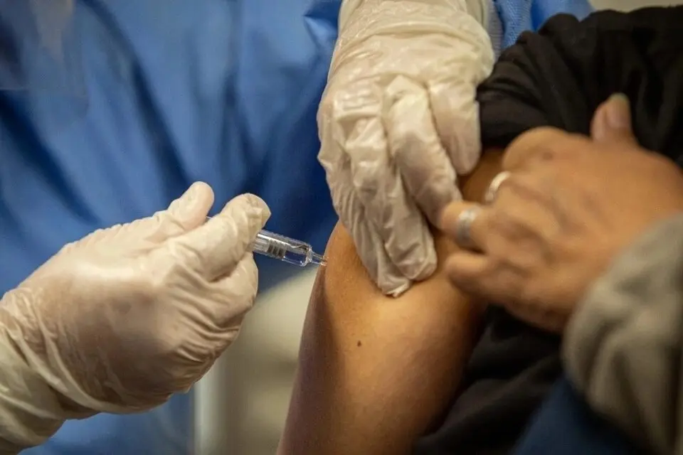 Analizaron nuevas medidas de contención ante el virus