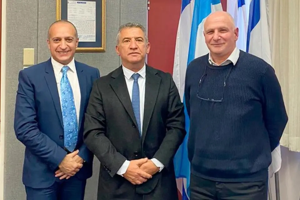Avanza la gestión de Urribarri con la vacuna israelí