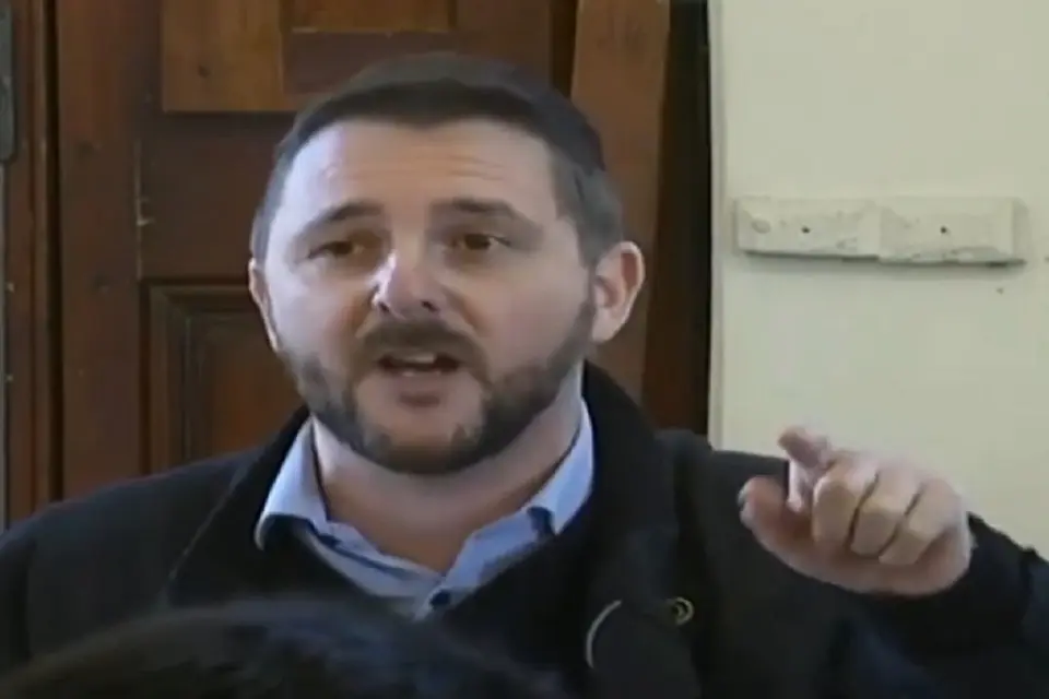 Acusan a Juntos por el Cambio de despilfarrar $2 mil millones