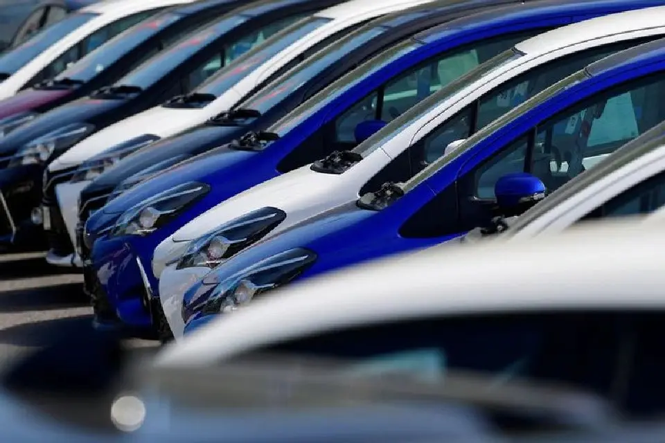 Autos de más de $3 millones pagarán Impuesto al Lujo