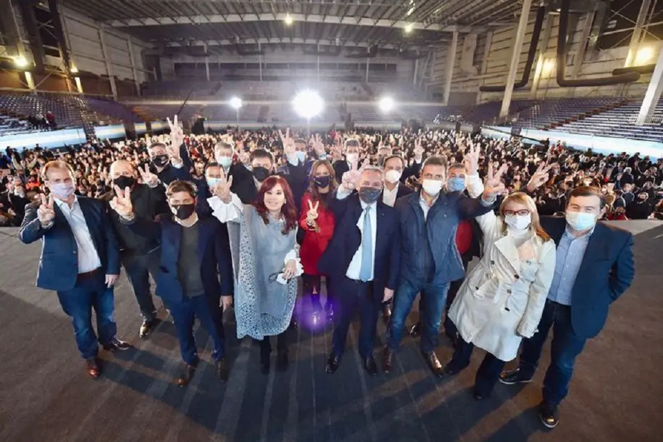 Bordet estuvo en el cierre con Alberto y Cristina