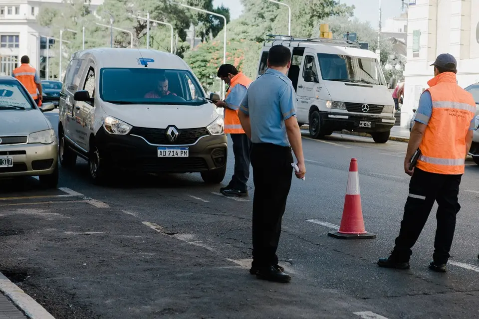 Control de tránsito y colectivos en las fiestas