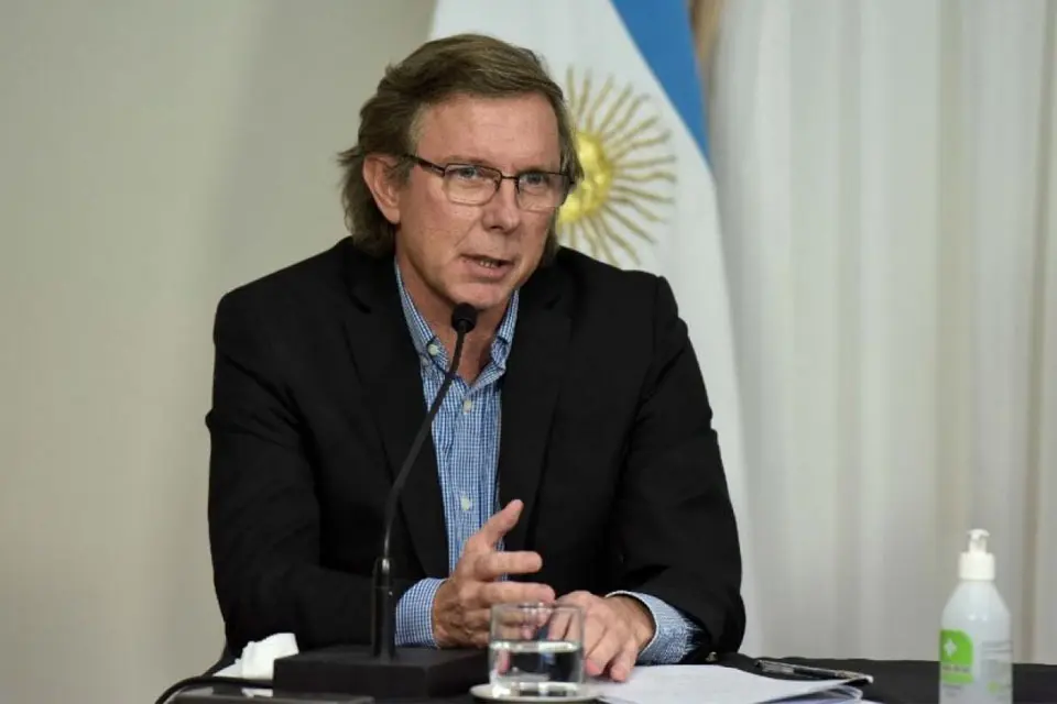 Bahillo dio positivo y no estará en la reunión con el campo