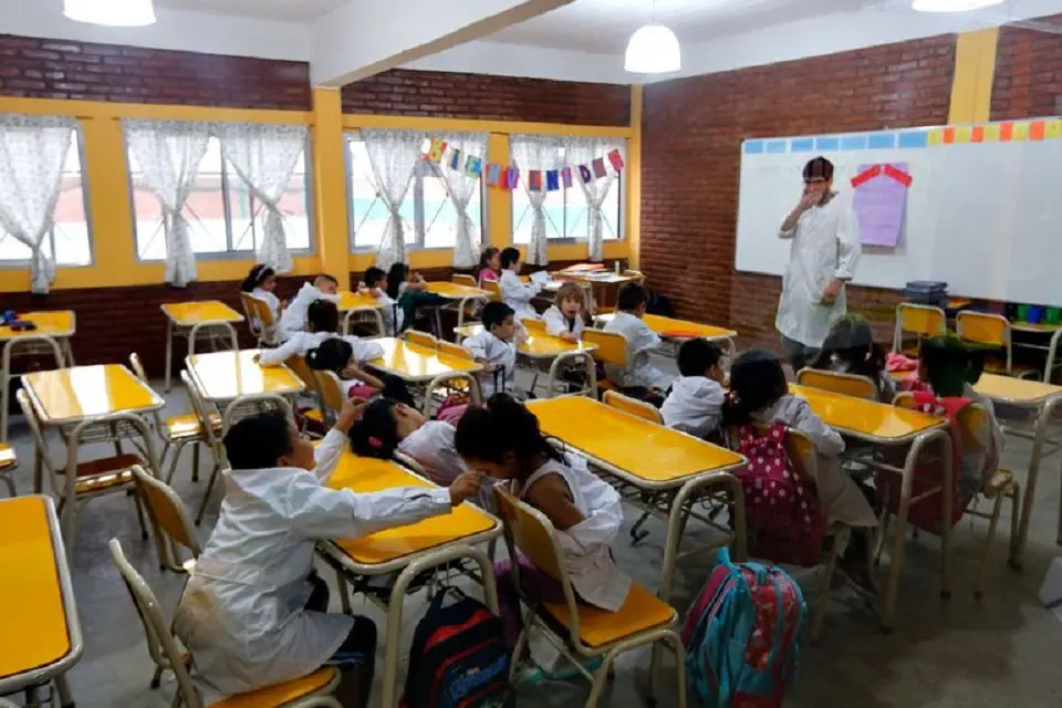 Entre Ríos aún no definió los protocolos para el inicio de clases