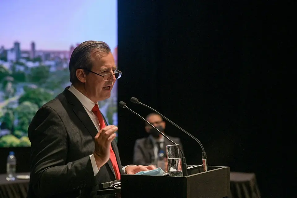 Bahl reafirmó su gestión sin fisuras internas