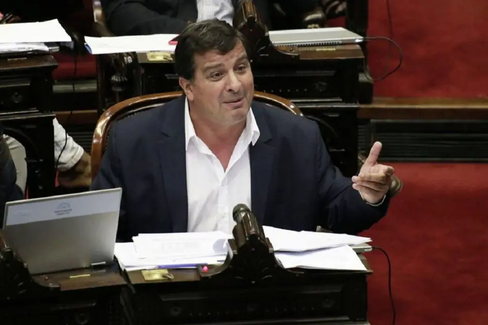 Casaretto se sube a cualquier candidatura