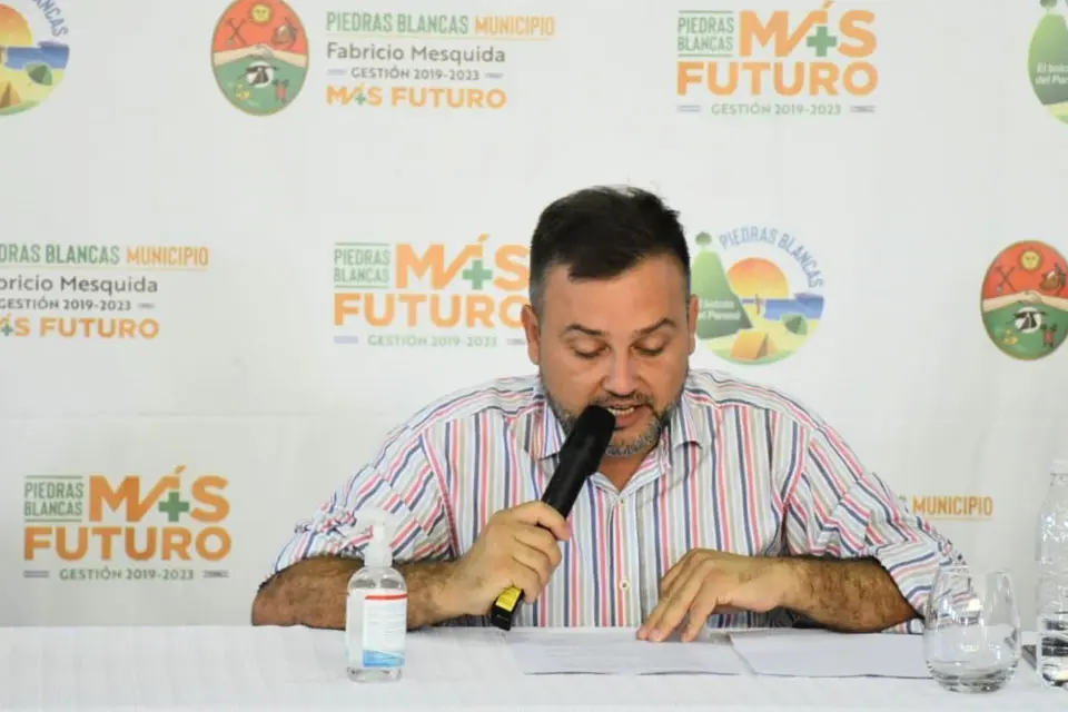 El intendente de Piedras Blancas fue operado y estará de licencia