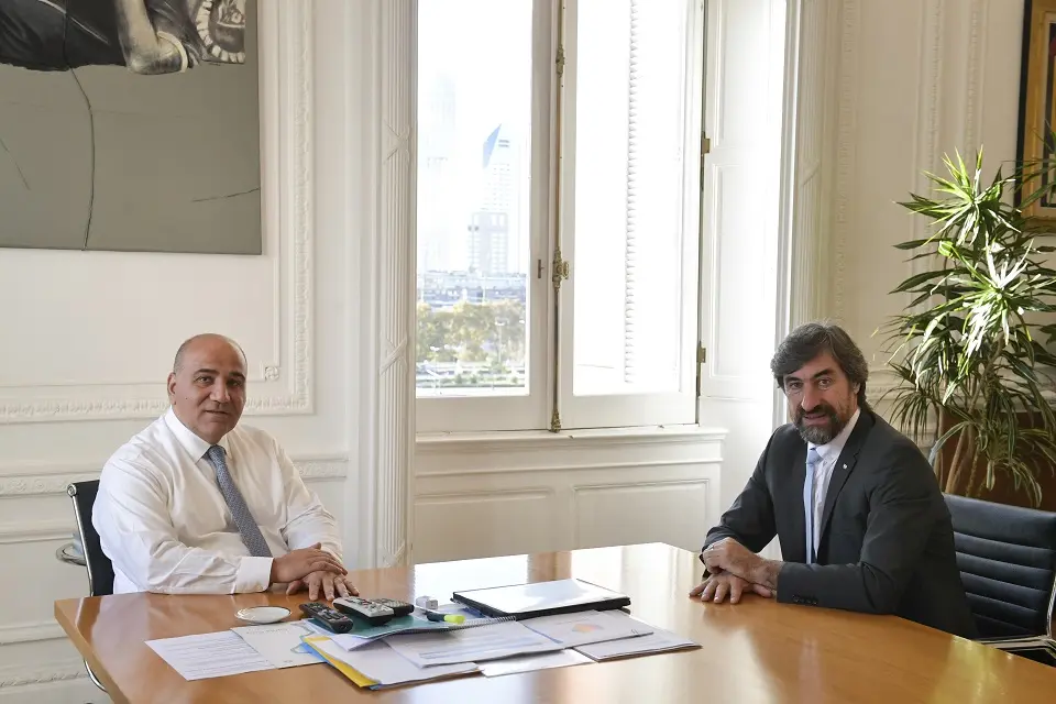 Giano con Manzur