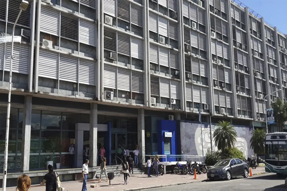 El enojo de Bordet se cobró su primer despido