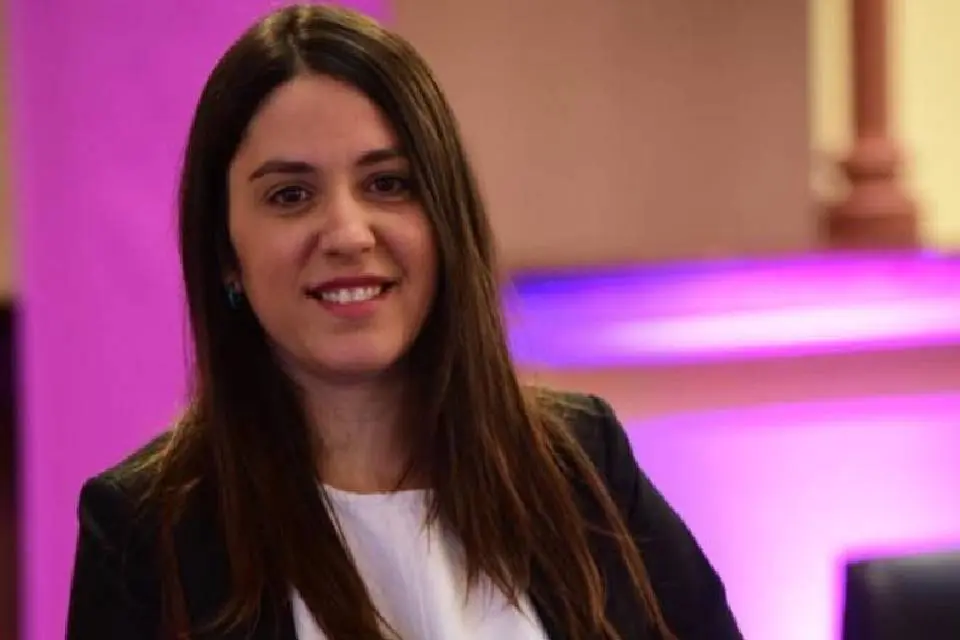 La diputada del cartel no da explicaciones