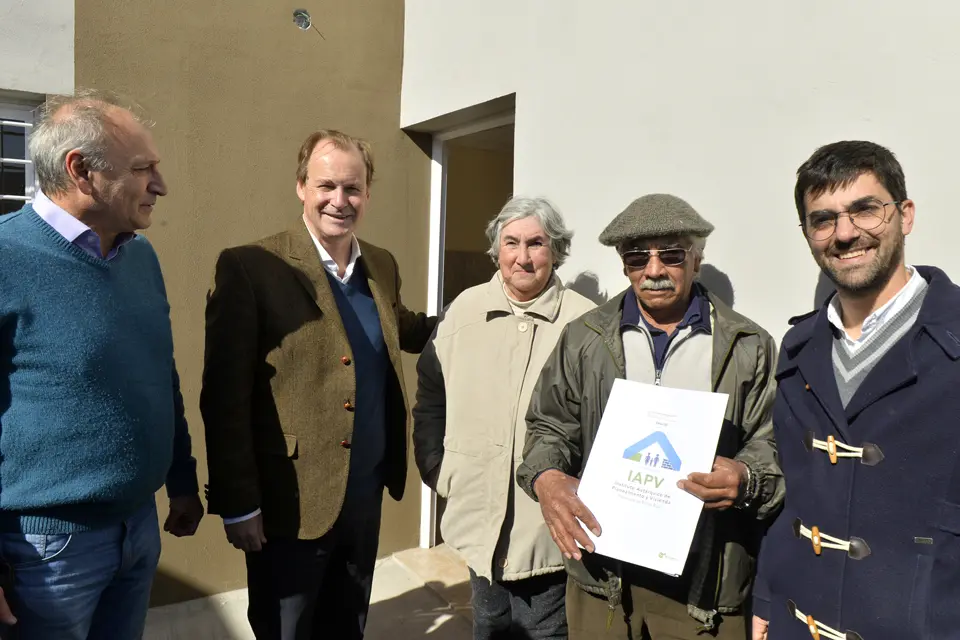 Bordet lleva a obras al intendente que respalda a Frigerio