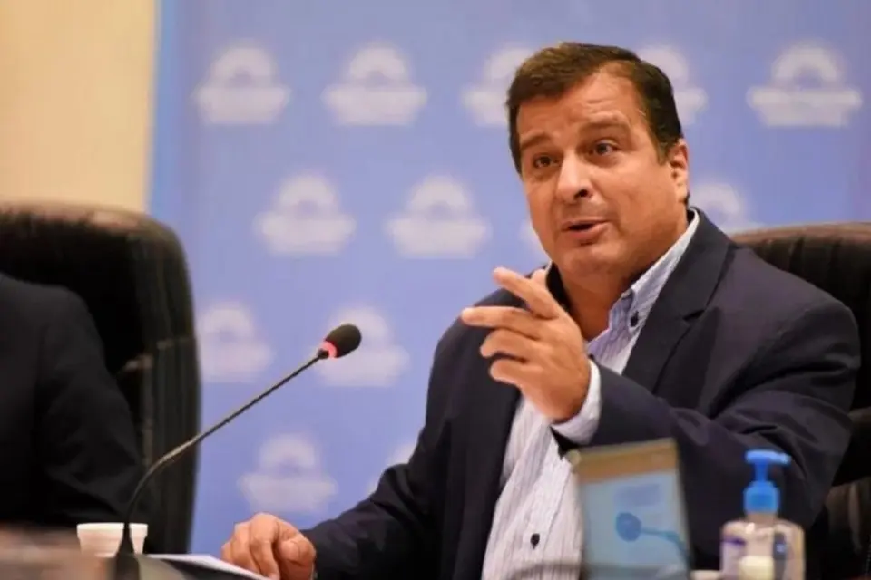 Casaretto minimizó la salida de Guzmán