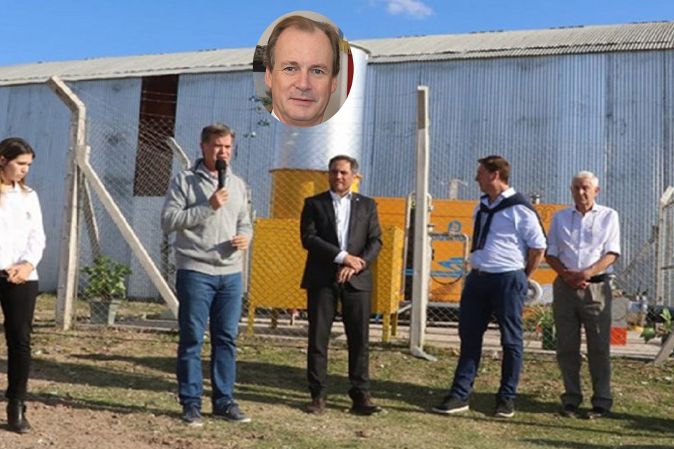 El funcionario y el intendente que cuestionaron a Bordet, juntos