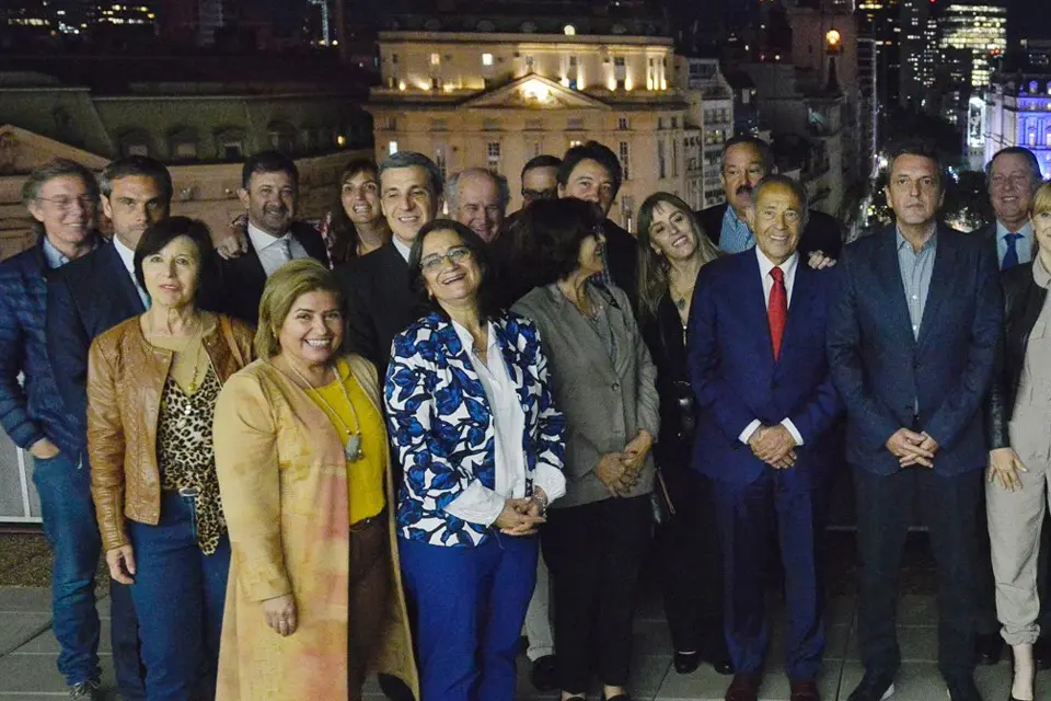 Tres entrerrianos con Massa