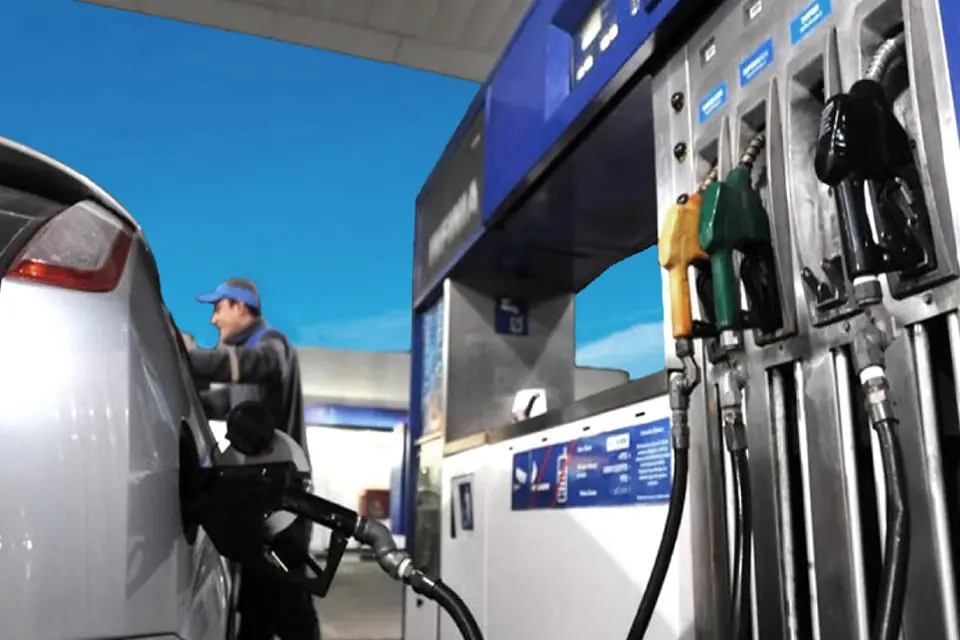 Posponen la suba en el combustible