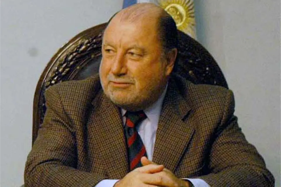 Homenaje a Busti