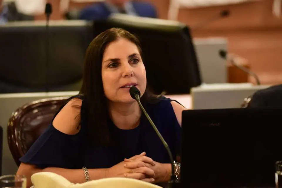 Lena también criticó a Bértoli y a parte del directorio del Inaubepro