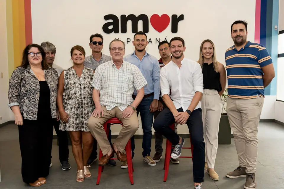 Gainza profundiza sus acuerdos radicales