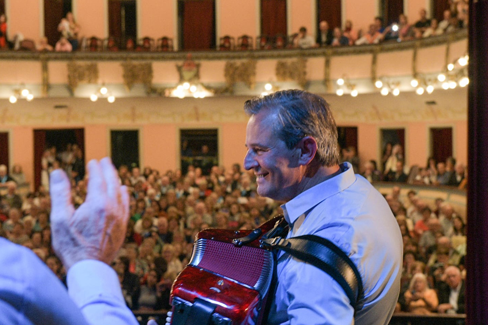 Bahl continúa afinando su lanzamiento
