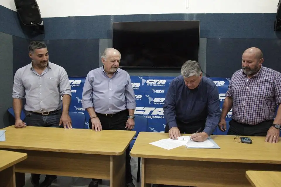 Quedó conformada la Mesa de los Trabajadores de Hidroeléctricas Binacionales