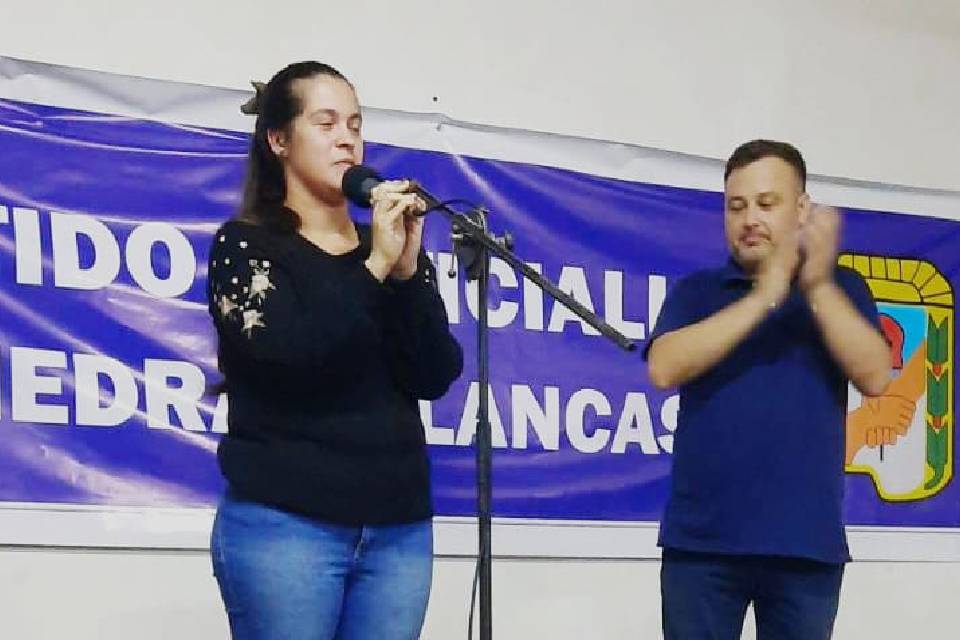 Mesquida presentó a su vice para buscar la reelección