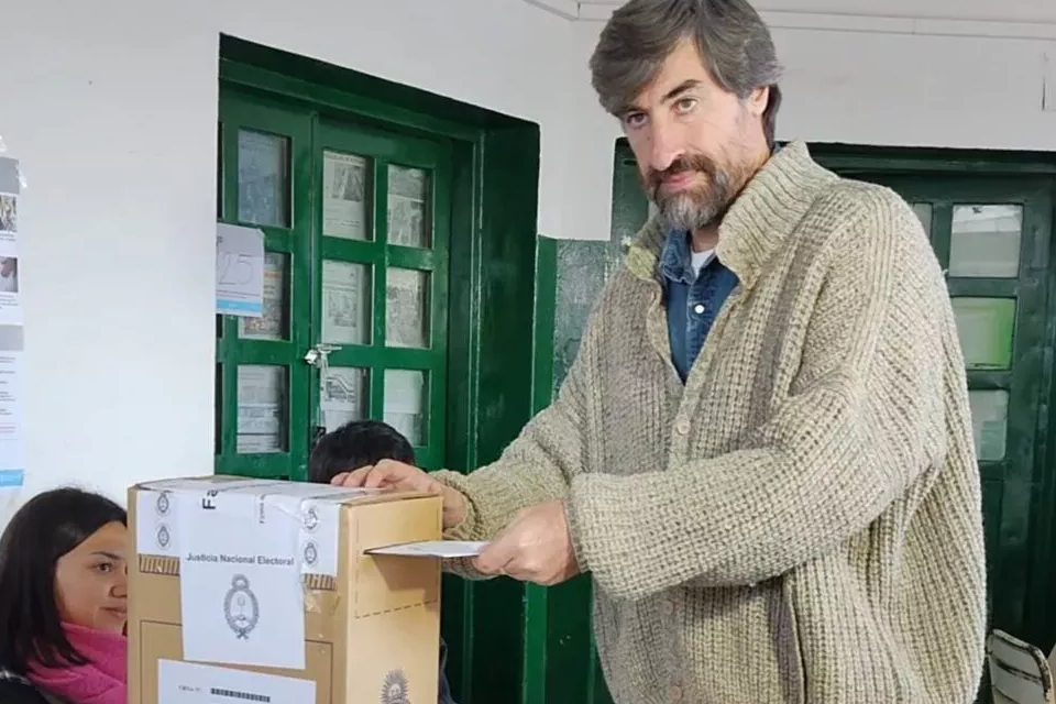 Giano votó y se mostró confiado