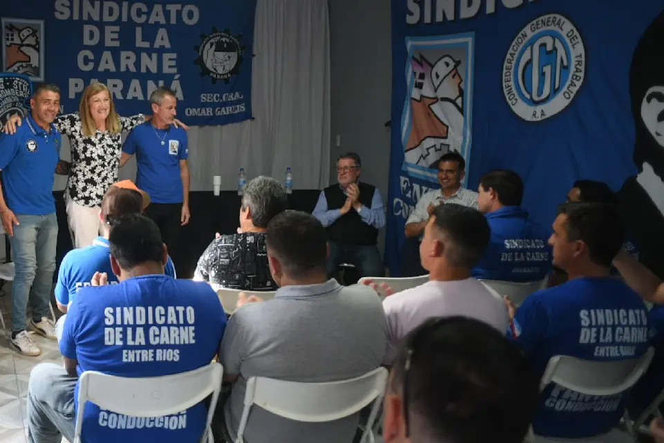 Romero también recibe apoyo de los gremios