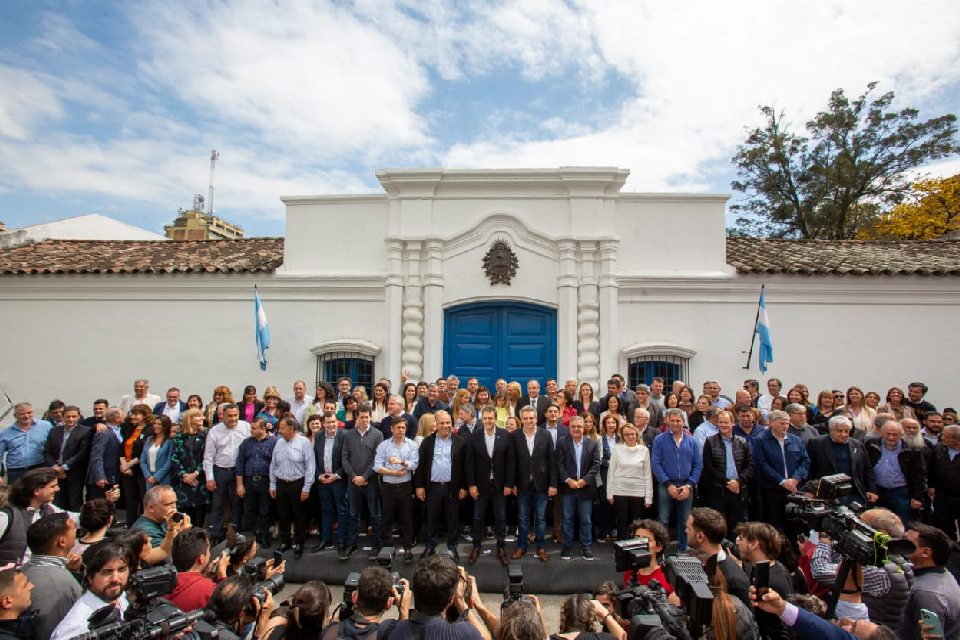 Desde Tucumán Bordet respaldó a Massa