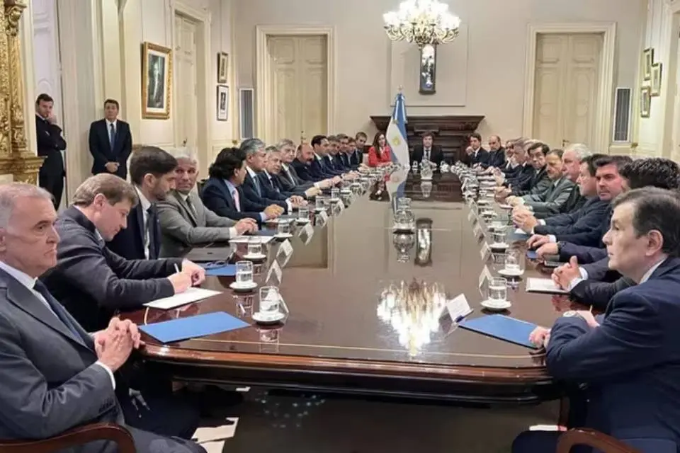 ¿De qué hablaron Frigerio y sus pares con Milei?