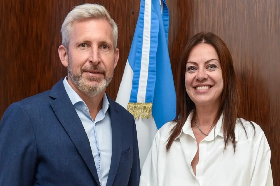 Frigerio igual pide obras a la Nación