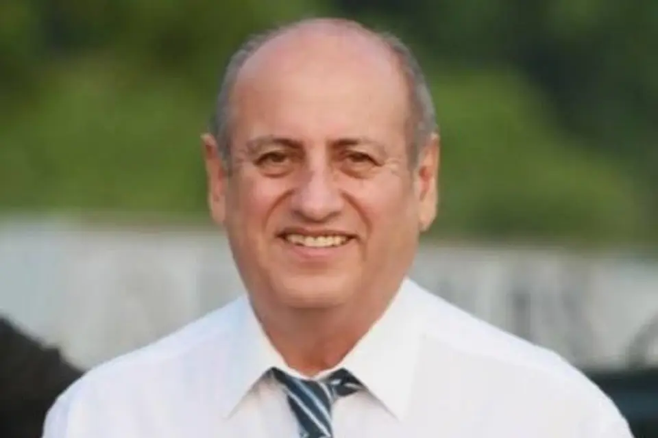Rossi más cerca de quedarse con la presidencia