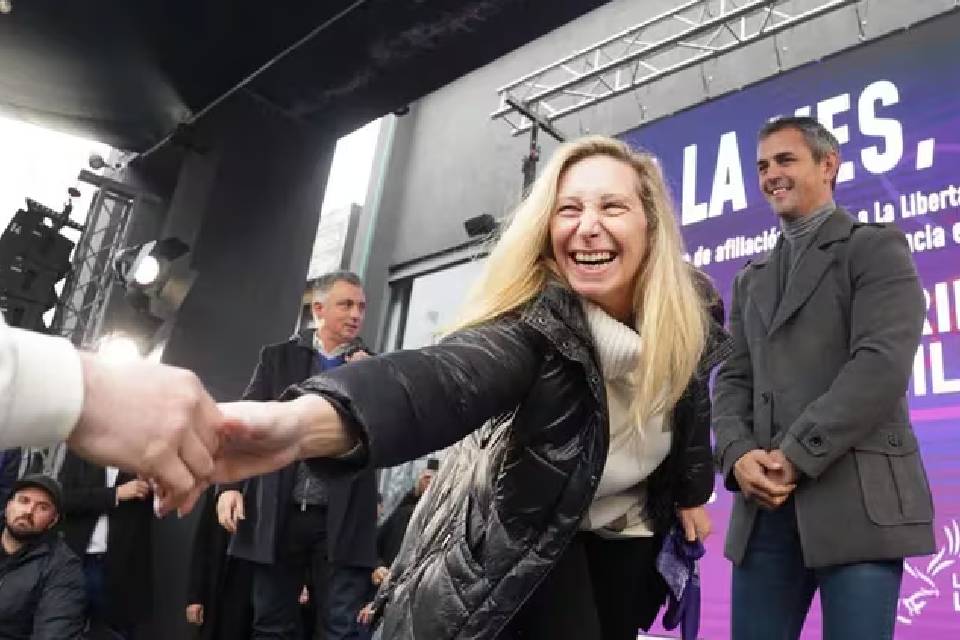 La Libertad Avanza obtendrá su reconocimiento provisorio como partido en Entre Ríos esta semana