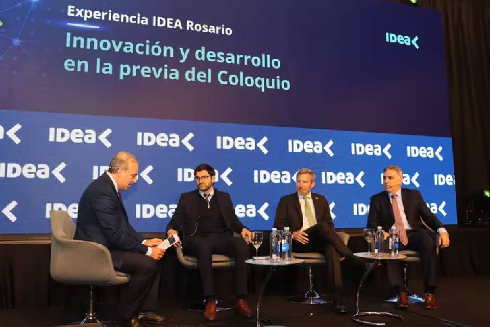 (Mención a Frigerio) Ante empresarios, gobernadores reclamaron a Milei un plan productivo y eliminar retenciones