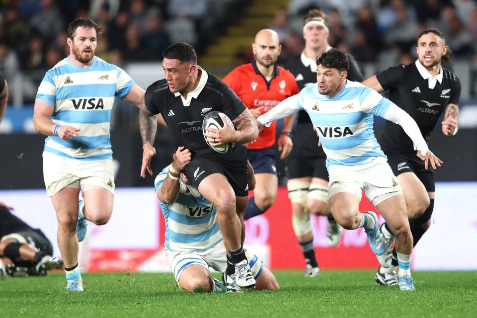 (Mención a rugbier entrerriano) Los All Blacks se tomaron una dura revancha de Los Pumas
