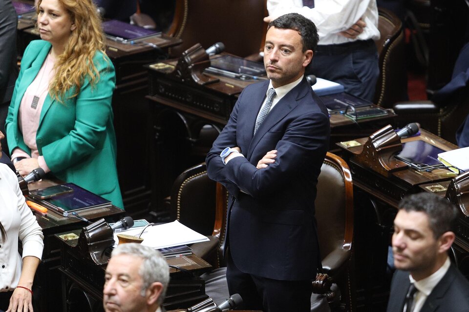 (Mención a ex diputado y legisladoras entrerrianas) La finísima encrucijada de Rodrigo De Loredo