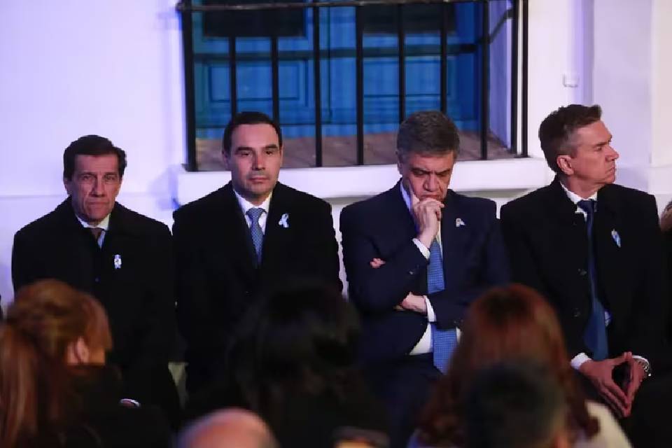 (Mención a Frigerio) Presupuesto 2025: se acrecientan los reclamos de los gobernadores y no avanzó la creación del Consejo de Mayo