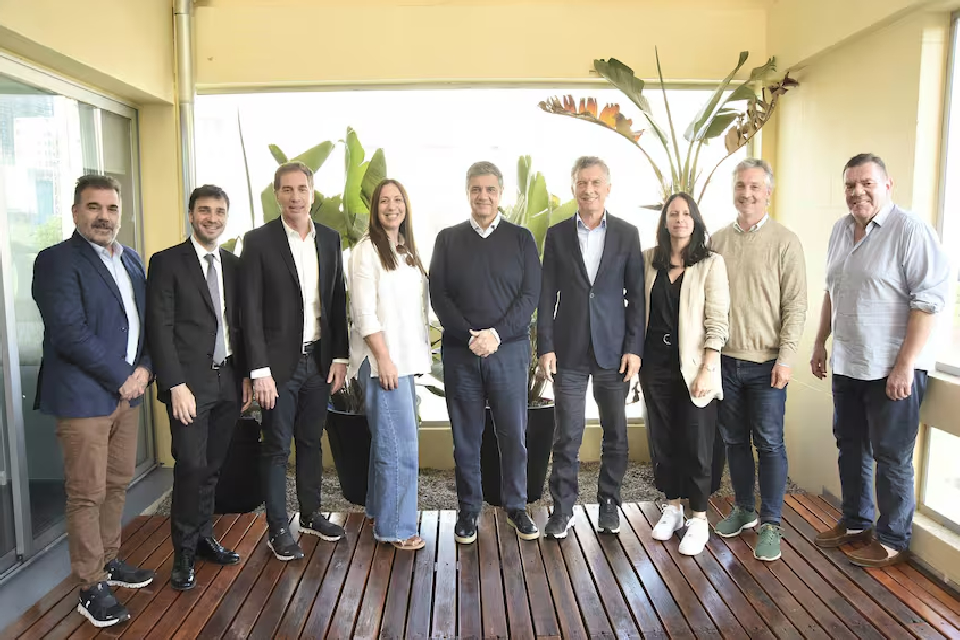 (Mención a Frigerio) Macri se une a reclamos de los gobernadores “dialoguistas” para presionar al Gobierno en negociación por el Presupuesto